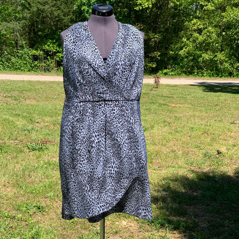 3/15🔥Animal print dress.